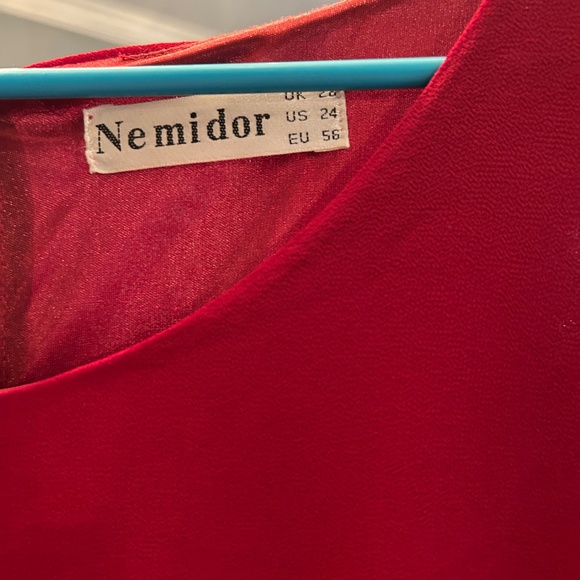 Dress - Picture 3 of 4